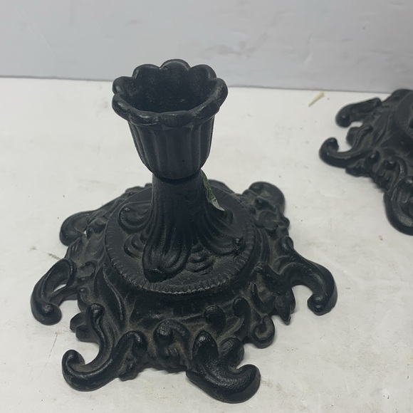 Vintage Pair Cast Iron Candlesticks Robert Emig Ornate Black 4" USA - Picture 3 of 6
